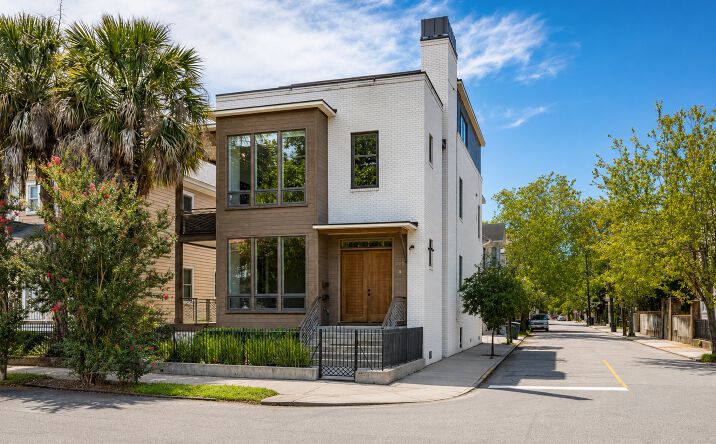 Pictures of Multifamily property located at 247 Rutledge Avenue, A, Charleston, SC 29403 for sales - image #1