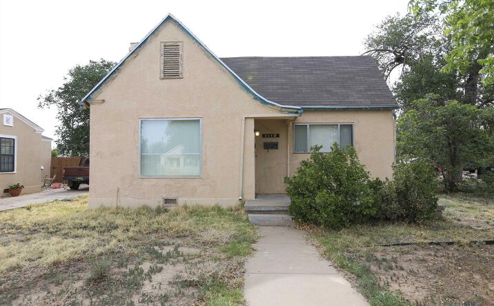 Pictures of Multifamily property located at 1112 N Lea Avenue, Roswell, NM 88201 for sales - image #1