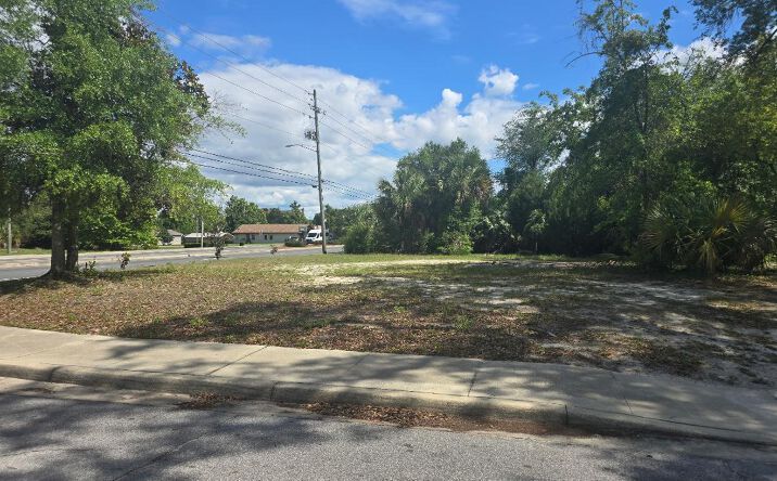 Pictures of Land property located at 831 N Cove Boulevard, Panama City, FL 32401 for sales - image #1