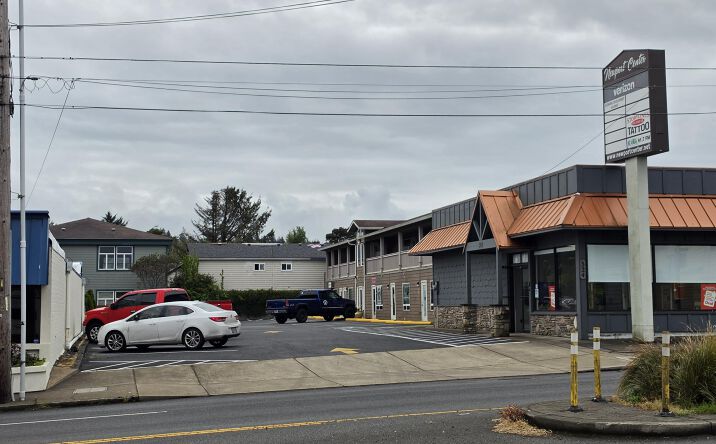 324 N COAST HWY UNIT #1 Highway, Newport