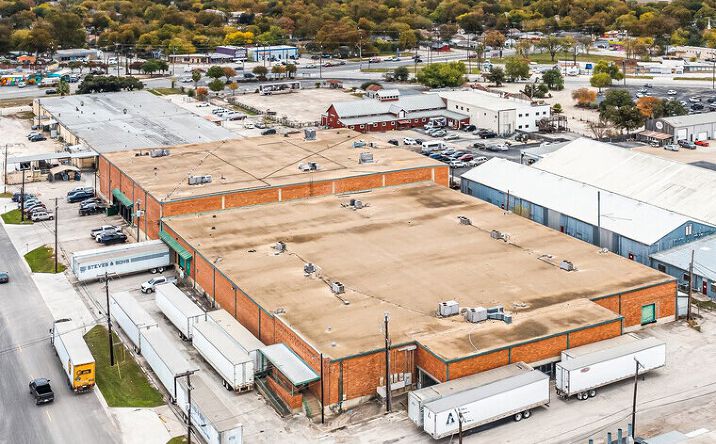 Pictures of Industrial property located at 1734 Centennial Boulevard, San Antonio, TX 78211 for sales - image #1