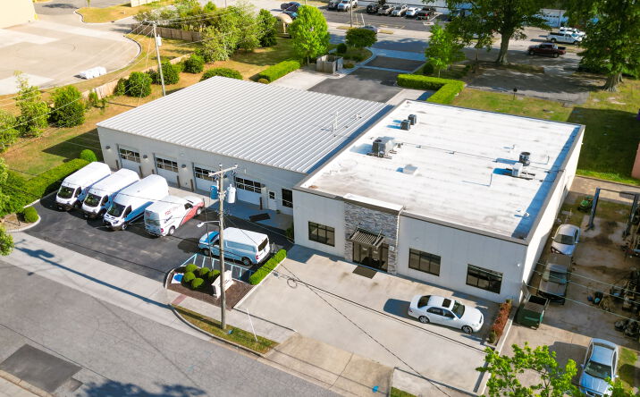 Pictures of Office, Industrial property located at 3413 Griffin Street, Portsmouth, VA 23707 for sales - image #1