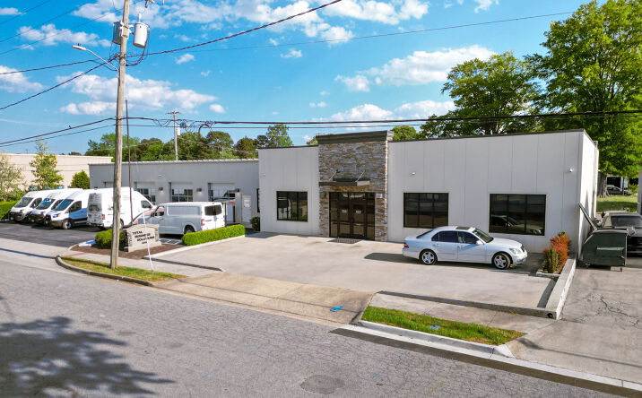 Pictures of Office, Industrial property located at 3413 Griffin Street, Portsmouth, VA 23707 for sales - image #1