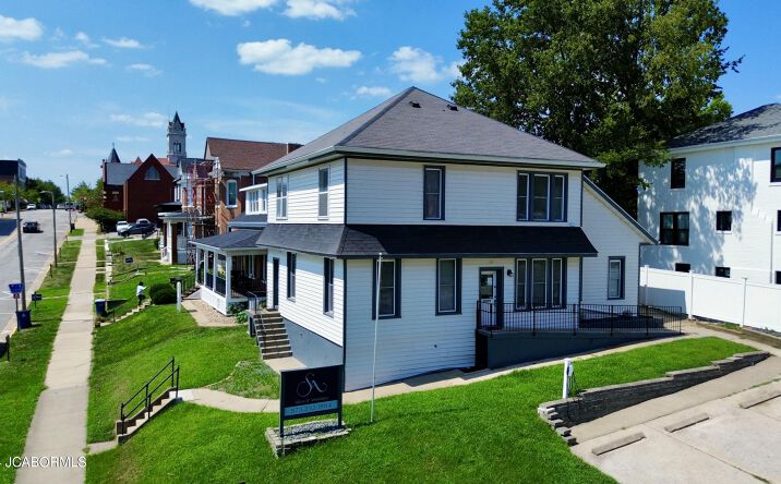 425 E HIGH STREET, Jefferson City