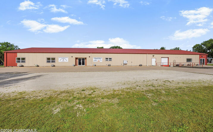 Pictures of Retail, Industrial property located at 101 N BELLE AVENUE, Belle, MO 65013 for sales - image #1