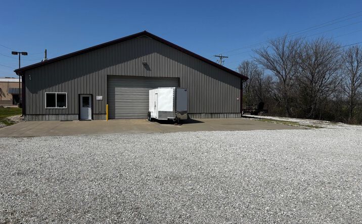Pictures of Industrial property located at 1010 W BUCHANAN STREET, California, MO 65018 for sales - image #1