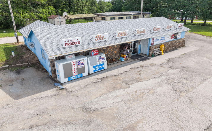 Pictures of Retail property located at 14343 SW STATE RTE 7, Climax Springs, MO 65324 for sales - image #1