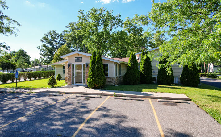 Pictures of Office property located at 5107 North Bend Drive, Fort Wayne, IN 46804 for sales - image #1