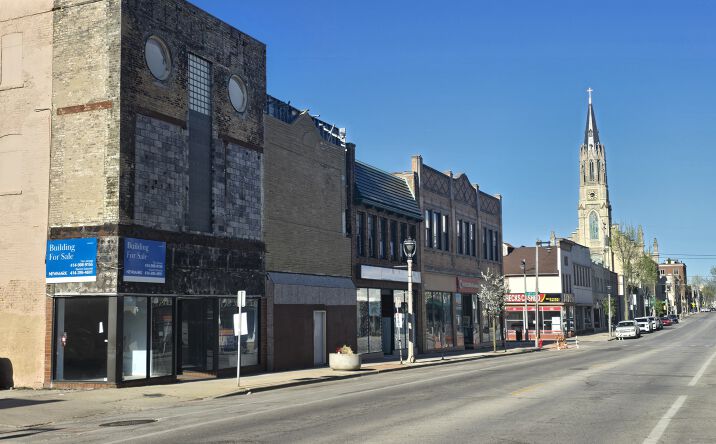 723-725 W Historic Mitchell Street, Milwaukee