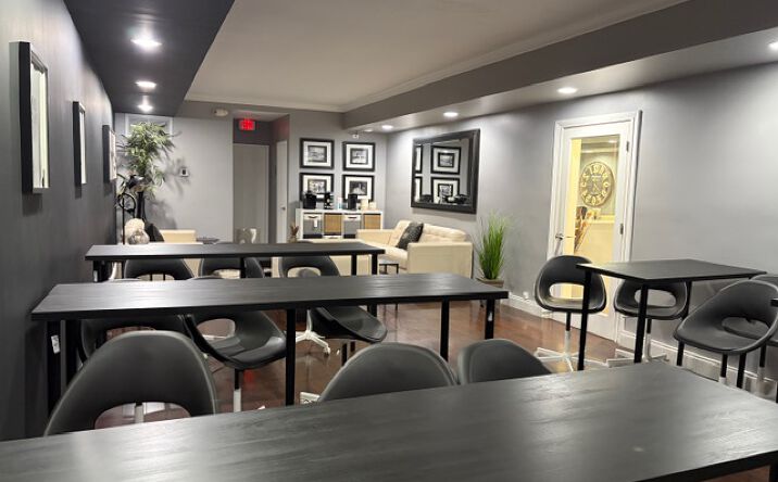 Pictures of Retail, Office property located at 5447 North Federal Highway, Fort Lauderdale, FL 33308 for sales - image #1