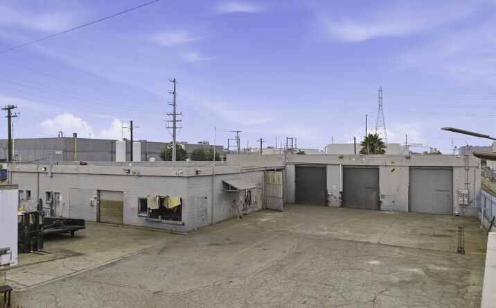 Pictures of Industrial property located at 4337 S DOWNEY RD, VERNON, CA 90058-2500 for sales - image #1