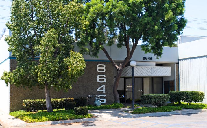 Pictures of Industrial property located at 8646 Commerce Ave, San Diego, CA 92121 for sales - image #1