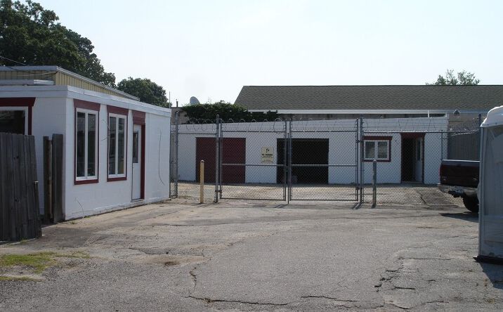Pictures of Retail property located at 900 East Little Creek Road, Norfolk, VA 23518 for sales - image #1