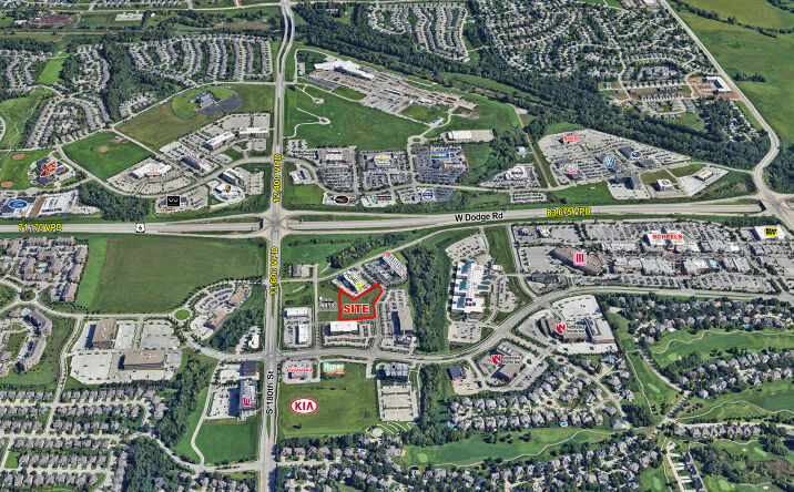 Pictures of Land property located at 180th St & W Dodge Rd, Omaha, NE 68118 for sales - image #1