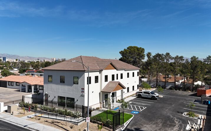 Pictures of Office property located at 2882 E Russell Rd, Las Vegas, NV 89120 for sales - image #1