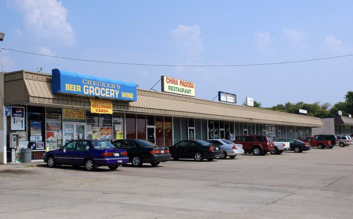 Pictures of Retail property located at 3027 Lackland Road, Fort Worth, TX 76116 for sales - image #1