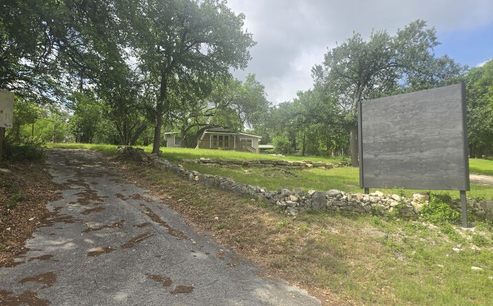 Pictures of Mixed Use, Hospitality, Special Purpose property located at 8251 Farm to Market Road 2673, Canyon Lake, TX 78133 for sales - image #1