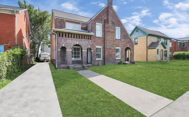 Pictures of Multifamily property located at 2706 ISABELLA ST, HOUSTON, TX 77004 for sales - image #1