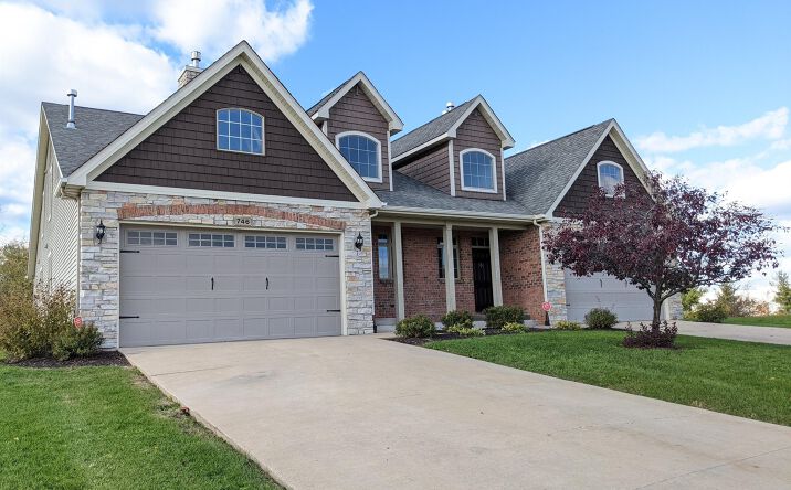 746-748 Gabriela Court, Rockford