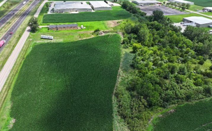 Pictures of Land property located at 3700 Plank Road, Peru, IL 61354 for sales - image #1