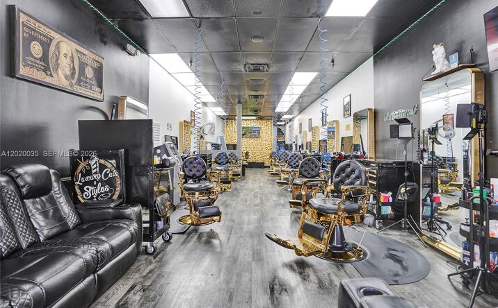 Pictures of Business for Sale, Retail property located at 1120 Royal Palm Beach, Royal Palm Beach, FL 33411 for sales - image #1
