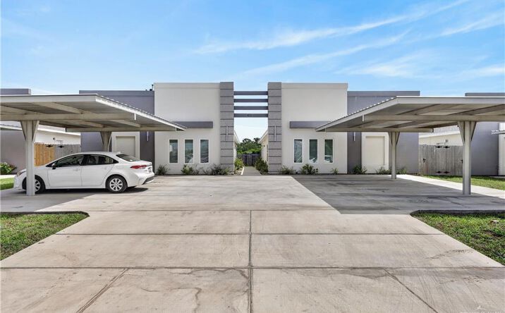 Pictures of Multifamily property located at 2910 W Kenwood Street, Edinburg, TX 78541 for sales - image #1