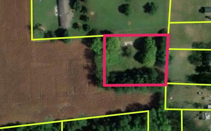 Pictures of Land property located at 346 E Park St, Guthrie, KY 42234 for sales - image #1