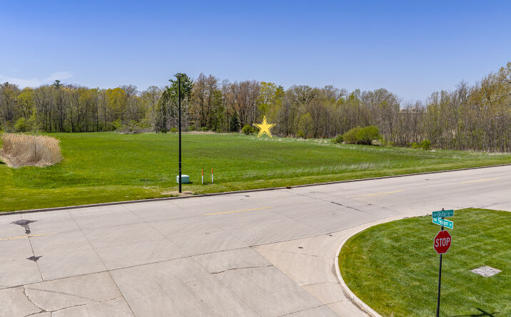 Pictures of Land property located at 1204 Ontario Rd, Green Bay, WI 54311 for sales - image #1