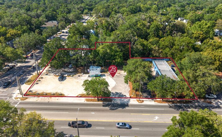 Pictures of Mixed Use, Retail, Multifamily property located at 912 E UNIVERSITY AVE, GAINESVILLE, FL 32601-5618 for sales - image #1