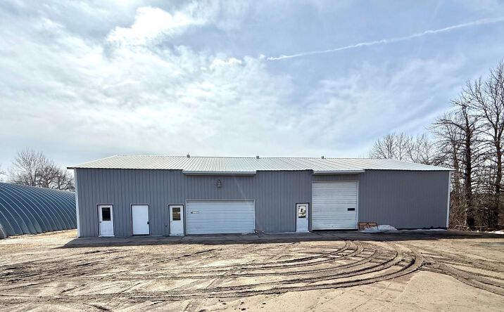 Pictures of Retail, Special Purpose property located at 122 Vance Avenue N, Erskine, MN 56535 for sales - image #1