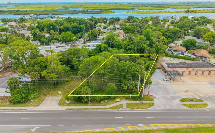 Pictures of Land property located at 1721 S Ridgewood Avenue, Edgewater, FL 32132 for sales - image #1