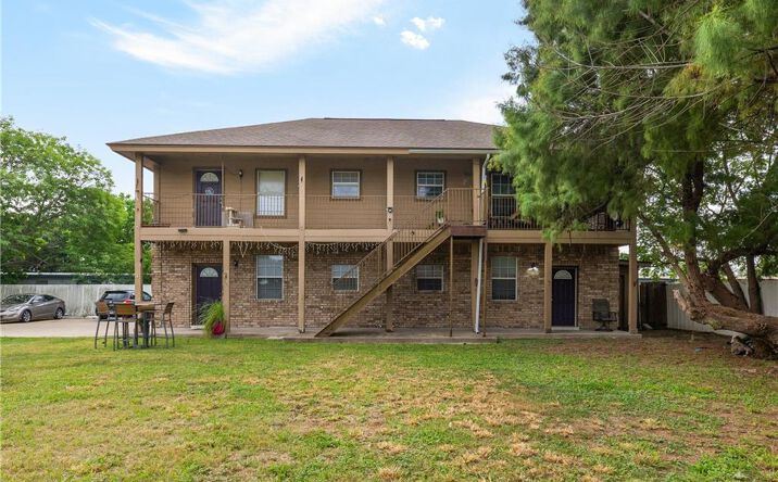 Pictures of Multifamily property located at 1921 Dennis Street, Harlingen, TX 78550 for sales - image #1
