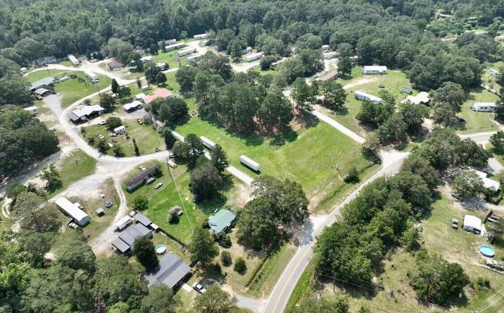 Pictures of Mobile Home Park property located at 322 Colony Road SW, Milledgeville, GA 23602-6341 for sales - image #1
