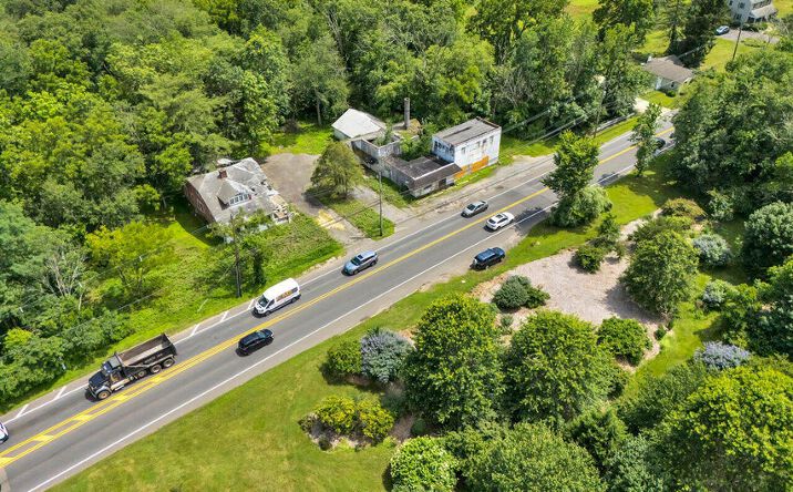 Pictures of Retail property located at 465 Lakewood Farmingdale Road, Howell Township, NJ 07731 for sales - image #1