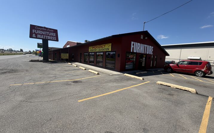 Pictures of Retail, Office, Mixed Use property located at 5555 North Pioneer Drive, Coeur d'Alene, ID 83815 for sales - image #1