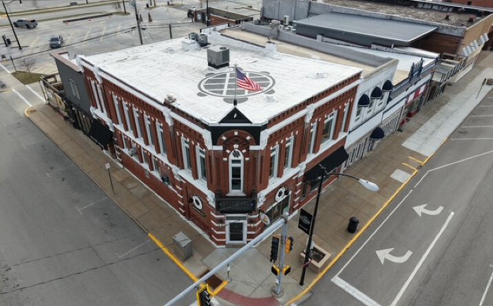 Pictures of Retail, Business for Sale property located at 101 South State Street, Jerseyville, IL 62052 for sales - image #1