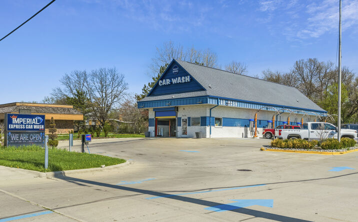Pictures of Retail, Special Purpose property located at 521 Elizabeth Lake Road, Waterford Township, MI 48328, 3456 Highland Road, Waterford Township, MI 48328 for sales - image #1