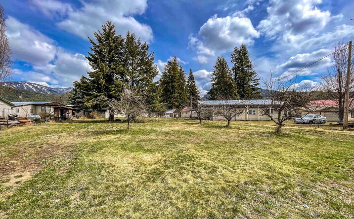 Pictures of Special Purpose property located at 400 Highway 200, Clark Fork, ID 83811 for sales - image #1
