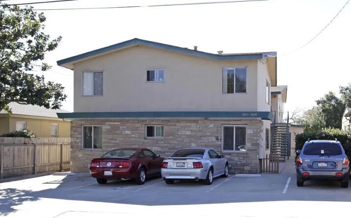 Pictures of Multifamily property located at 3035-39 Macaulay, San Diego, CA 92106 for sales - image #1