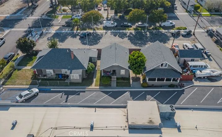 Pictures of Multifamily property located at 322 W B, Ontario, CA 91762 for sales - image #1