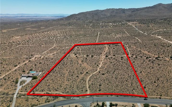 Pictures of Land property located at Palomar, Yucca Valley, CA 89121 for sales - image #1