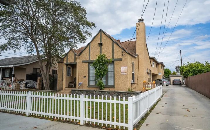 Pictures of Multifamily property located at 5220 Pacific, Long Beach, CA 90805 for sales - image #1