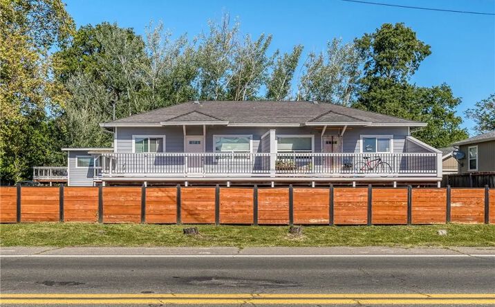 Pictures of Multifamily property located at 3143 Lakeshore, Lakeport, CA 95453 for sales - image #1
