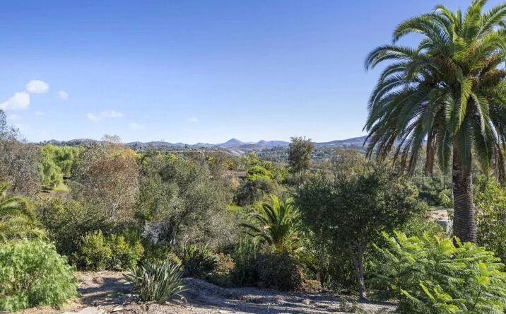 Pictures of Land property located at 16312 Via Del Alba, Rancho Santa Fe, CA 92067 for sales - image #1