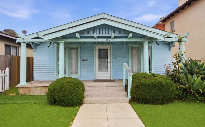 Pictures of Multifamily property located at 922 S Pacific Coast, Redondo Beach, CA 90277 for sales - image #1