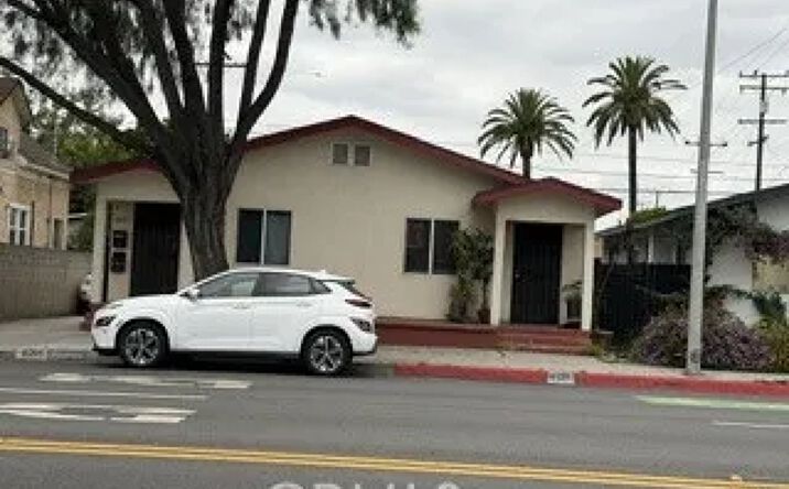 Pictures of Multifamily property located at 6121 Miles Avenue, Huntington Park, CA 90255 for sales - image #1