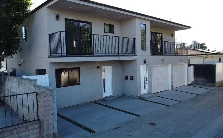 Pictures of Multifamily property located at 9033 Lindley Avenue, Northridge, CA 91325 for sales - image #1