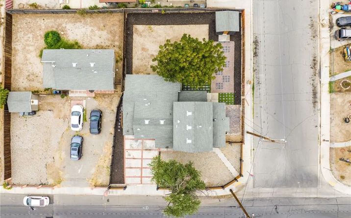 Pictures of Multifamily property located at 165 N Alessandro Avenue, San Jacinto, CA 92583 for sales - image #1