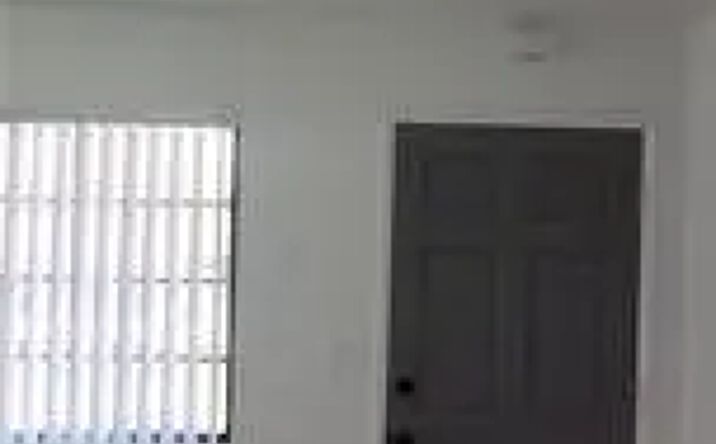 Pictures of Multifamily property located at 131 W Garfield, Glendale, CA 91204 for sales - image #1