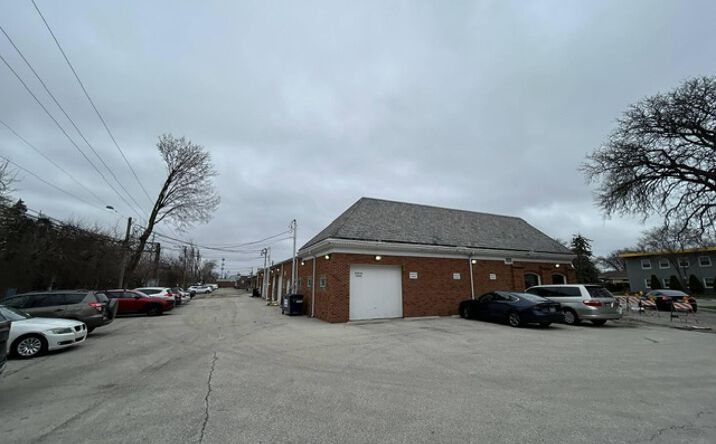 Pictures of Office property located at 776 BUSSE HWY, PARK RIDGE, IL 60068-2402 for sales - image #1